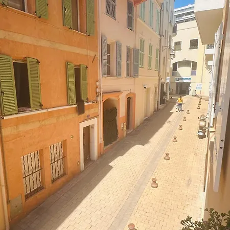 Lovely One Bedroom With Balcony & Wifi Just Minutes Walk From Palais And Beaches 109 *
