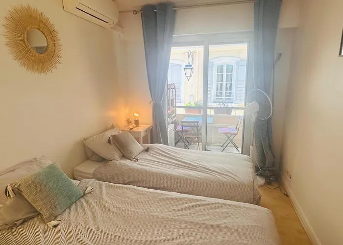 Apartamento Lovely One Bedroom With Balcony & Wifi Just Minutes Walk From Palais And Beaches 109